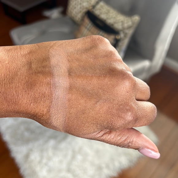 Filtered Face Powder/Foundation - Picture 5 of 5